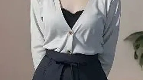 杨瀚森NBA首投三分命中，开拓者半场落后雷霆21分